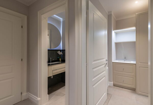 Duomo Penthouse Luxury Apartment In Florence By Palazzo Pazzi Vitali: Autumn, Bathroom, Spring, Summer, Winter