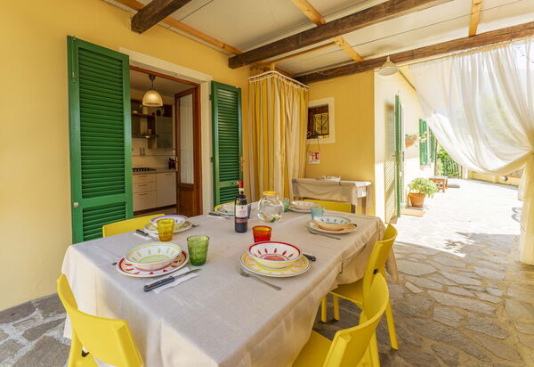 Camaiore House With Pool, La Casa Dei Ricci: Autunno, Estate, Giardino, Primavera