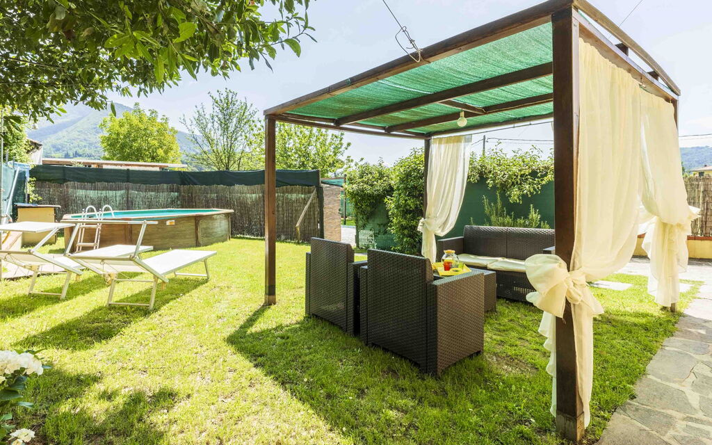 Camaiore House With Pool, La Casa Dei Ricci: Autumn, Garden, Spring, Summer