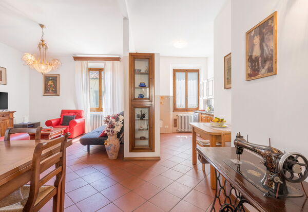 Chiara Apartment , San Frediano Florence: Autunno, Estate, Primavera