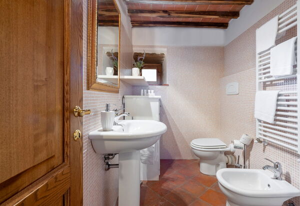 Chiara House In Galenda, Chianti, Pool And Nature: Autumn, Bathroom, Spring, Summer