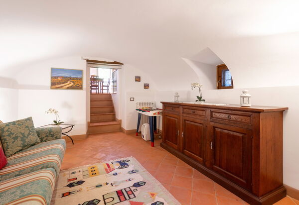 Chiara House In Galenda, Chianti, Pool And Nature: Autumn, Living Room, Spring, Summer