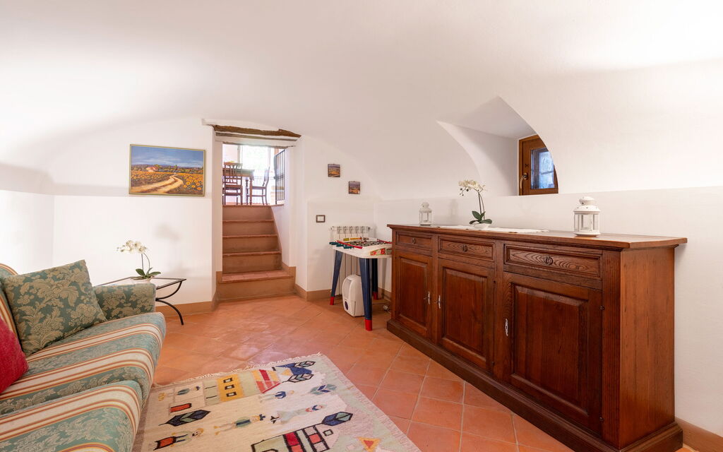 Chiara House In Galenda, Chianti, Pool And Nature: Autumn, Living Room, Spring, Summer