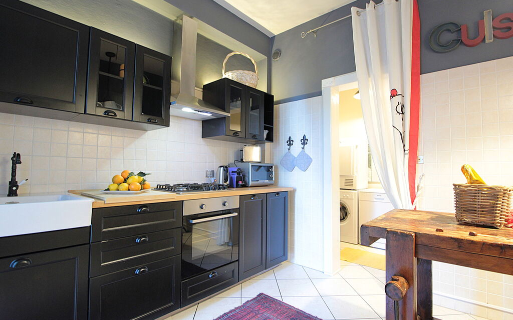 Dal Molin Apartment, Garda Lake, Ac, Fitness, Jacuzzi: Autumn, Kitchen, Spring, Summer