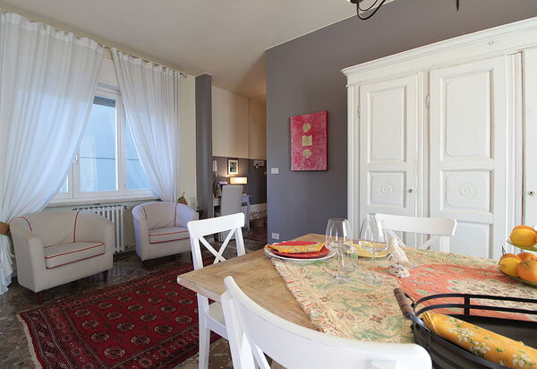 Provenzale Apartment, Garda Lake, Jacuzzi, Fitness, Ac: Autunno, Estate, Primavera