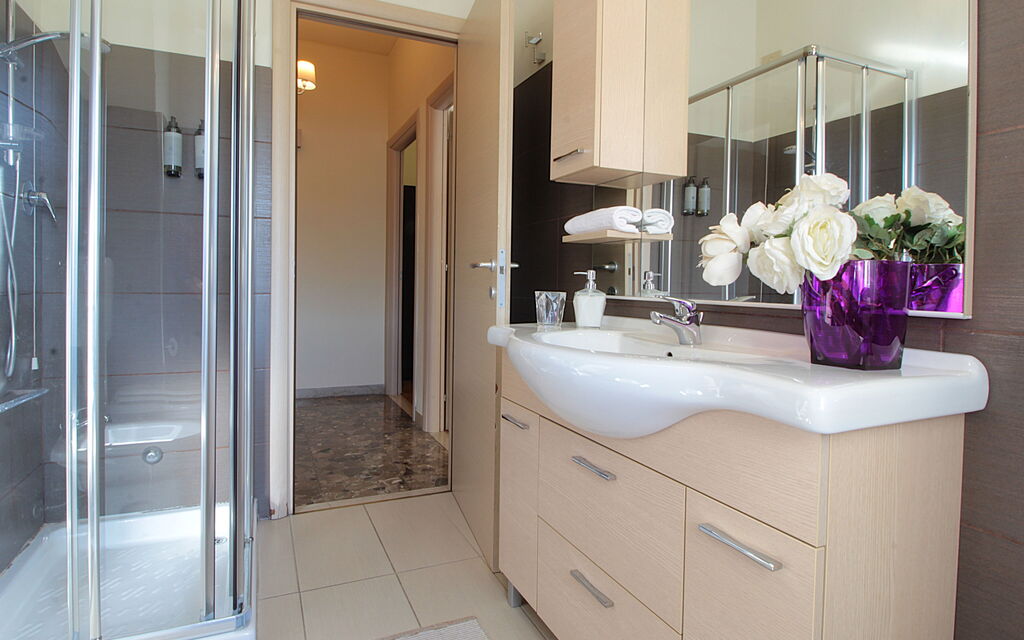 Provenzale Apartment, Garda Lake, Jacuzzi, Fitness, Ac: Autunno, Bagno, Estate, Primavera