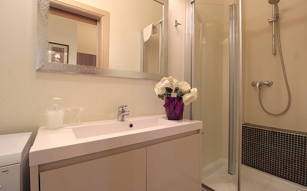 Provenzale Apartment, Garda Lake, Jacuzzi, Fitness, Ac: Autunno, Bagno, Estate, Primavera