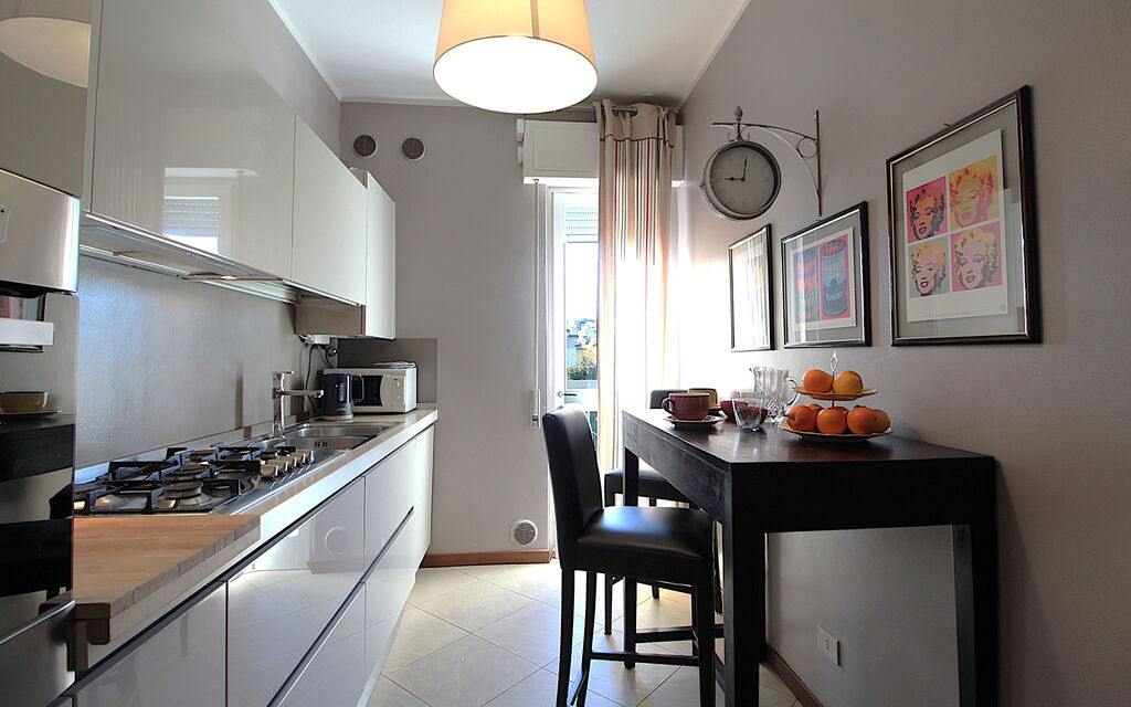 Provenzale Apartment, Garda Lake, Jacuzzi, Fitness, Ac: Autunno, Cucina, Estate, Primavera