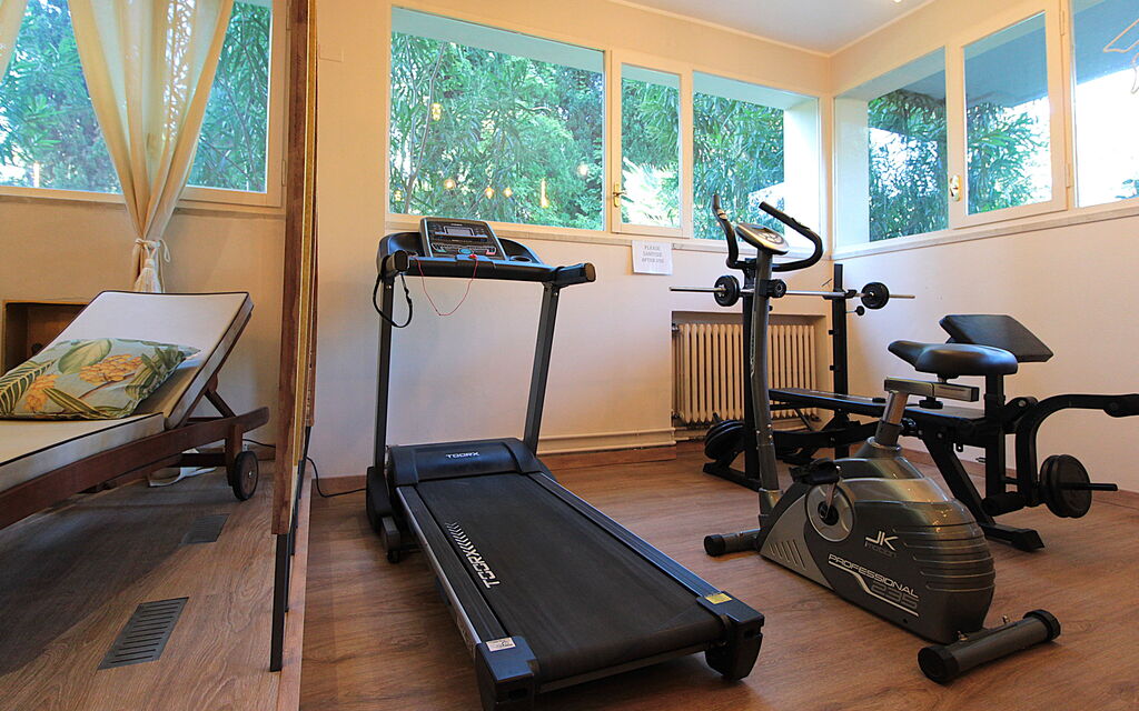 Provenzale Apartment, Garda Lake, Jacuzzi, Fitness, Ac: Autunno, Benessere, Estate, Primavera