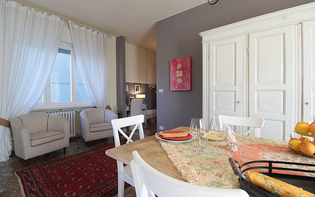 Provenzale Apartment, Garda Lake, Jacuzzi, Fitness, Ac: Autunno, Estate, Primavera