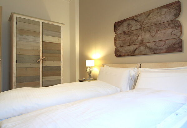 Catullo 18 Apartment, Garda Lake, Jacuzzi, Fitness, Ac: Autunno, Camera da letto, Estate, Primavera