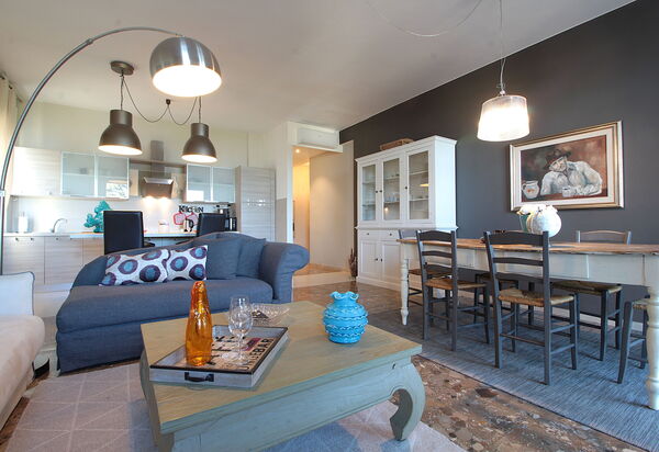 Catullo 18 Apartment, Garda Lake, Jacuzzi, Fitness, Ac: Autunno, Estate, Primavera, Soggiorno