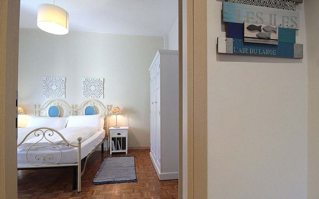 Catullo 18 Apartment, Garda Lake, Jacuzzi, Fitness, Ac: Autunno, Camera da letto, Estate, Primavera