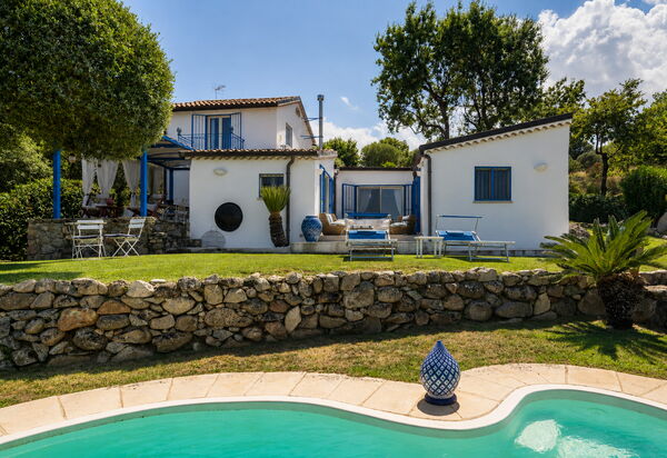 Villa Acquaro, Santa Caterina Dello Ionio, Pool, Ac: Autunno, Estate, Giardino, Piscina, Primavera
