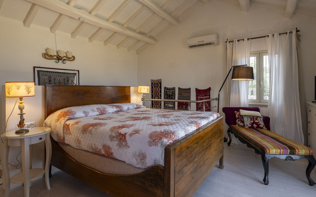 Villa Acquaro, Santa Caterina Dello Ionio, Pool, Ac: Autumn, Bedroom, Spring, Summer