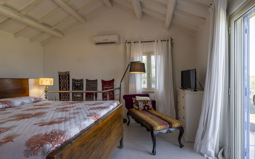 Villa Acquaro, Santa Caterina Dello Ionio, Pool, Ac: Autumn, Bedroom, Spring, Summer