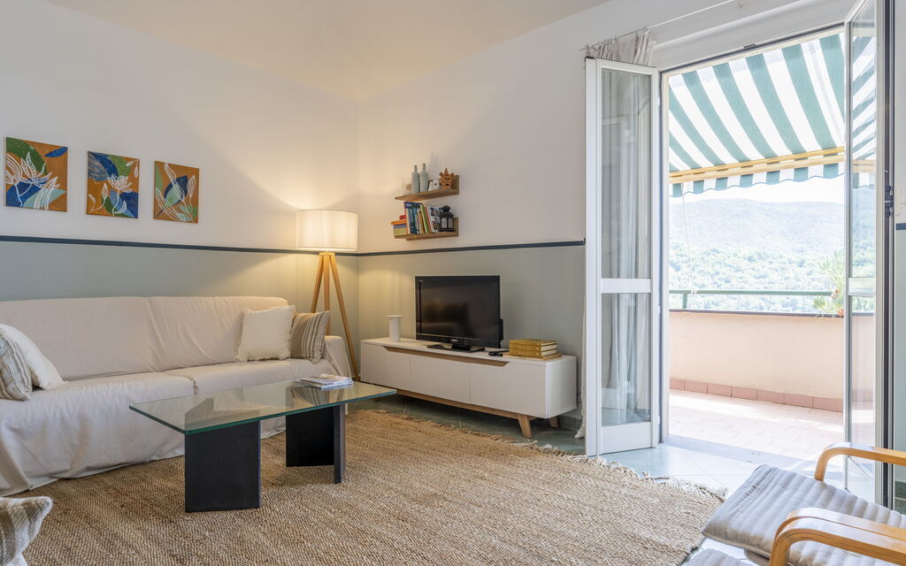 Emma House, Terrace and Sea View, Moneglia: Autunno, Estate, Primavera, Soggiorno