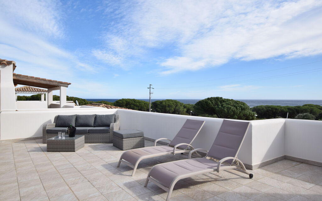 Villa Del Sole In Budoni Sea View: Autumn, Building Exterior, Spring, Summer