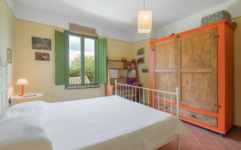 Il Palazzetto Francigena, Monteriggioni: Autumn, Bedroom, Spring, Summer