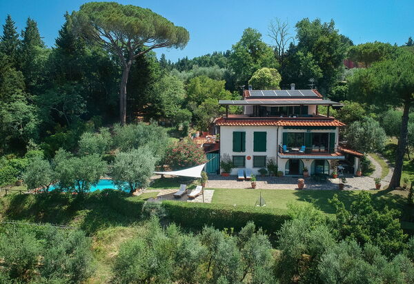 Chianti Hills Apartment, Pool, Ac: Autumn, Garden, Spring, Summer
