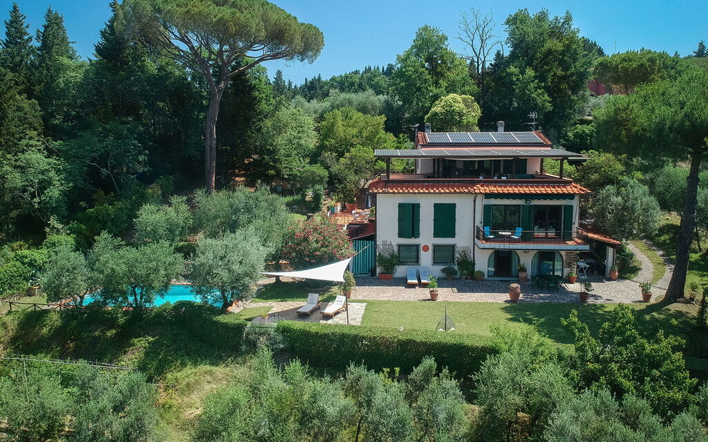 Chianti Hills Apartment, Pool, Ac: Autumn, Garden, Spring, Summer