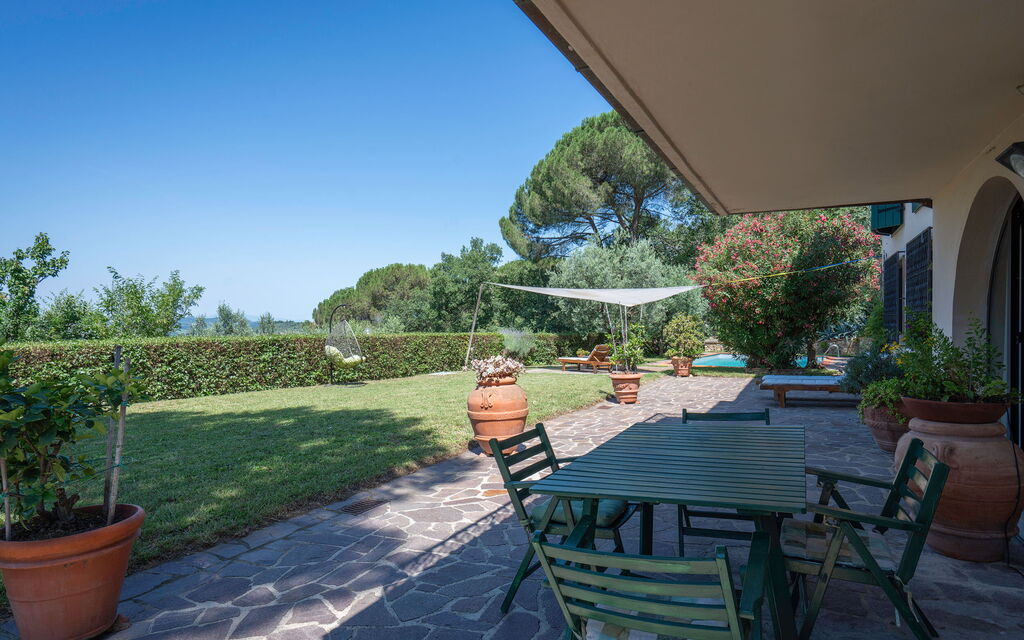 Chianti Hills Apartment, Pool, Ac: Autumn, Garden, Spring, Summer