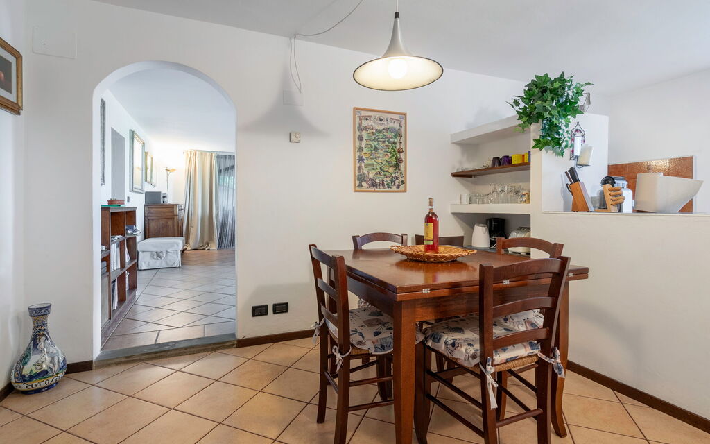 Chianti Hills Apartment, Pool, Ac: Autumn, Dining Room, Spring, Summer