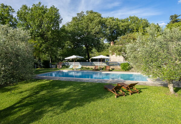 A Casa Dell'ida: Building Exterior, Garden, Outdoor, Pool, Summer