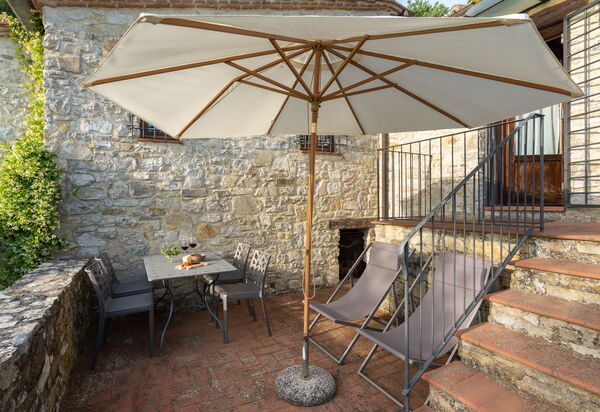 A Casa Dell'ida: Balcony / Terrace / Patio, Building Exterior, Main Entrance, Summer