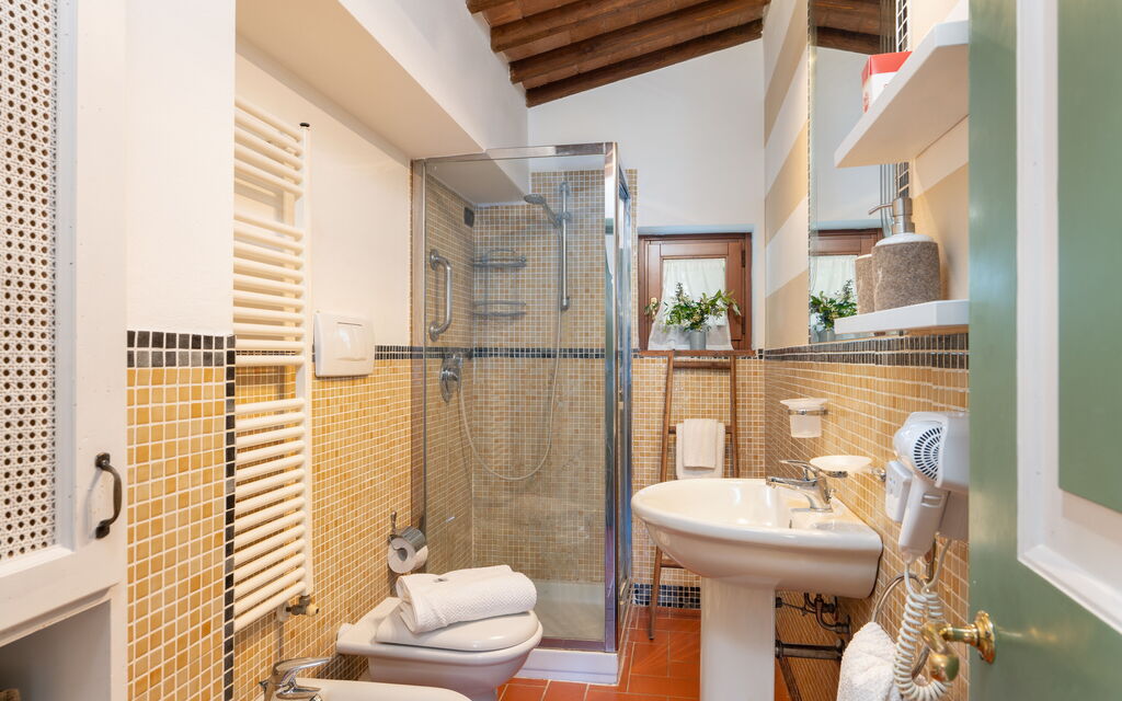 A Casa Dell'ida: Bagno, Estate