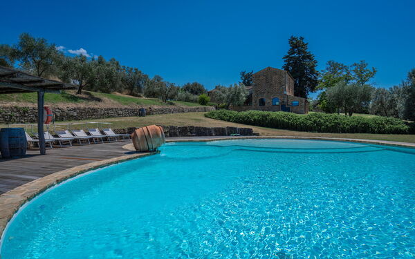 Villa Meraviglia With Pool And Ac: Autumn, Pool, Spring, Summer
