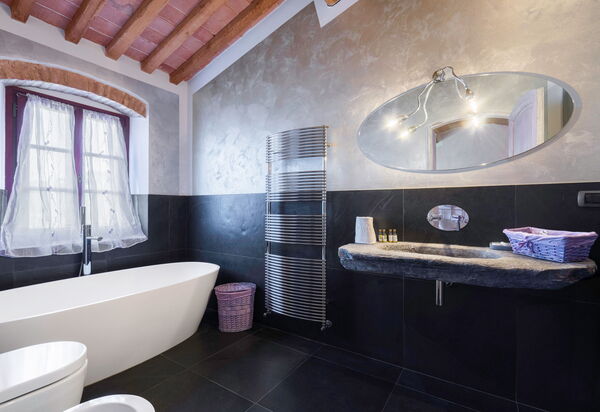 Villa Meraviglia With Pool And Ac: Autunno, Bagno, Estate, Primavera