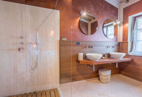 Villa Meraviglia With Pool And Ac: Autunno, Bagno, Estate, Primavera