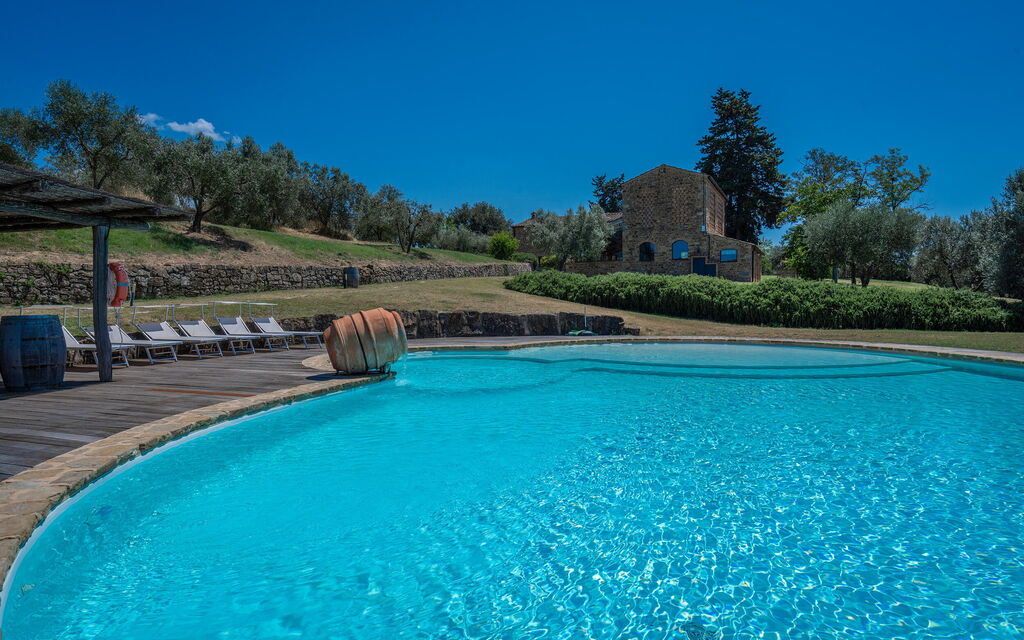 Villa Meraviglia With Pool And Ac: Autumn, Pool, Spring, Summer