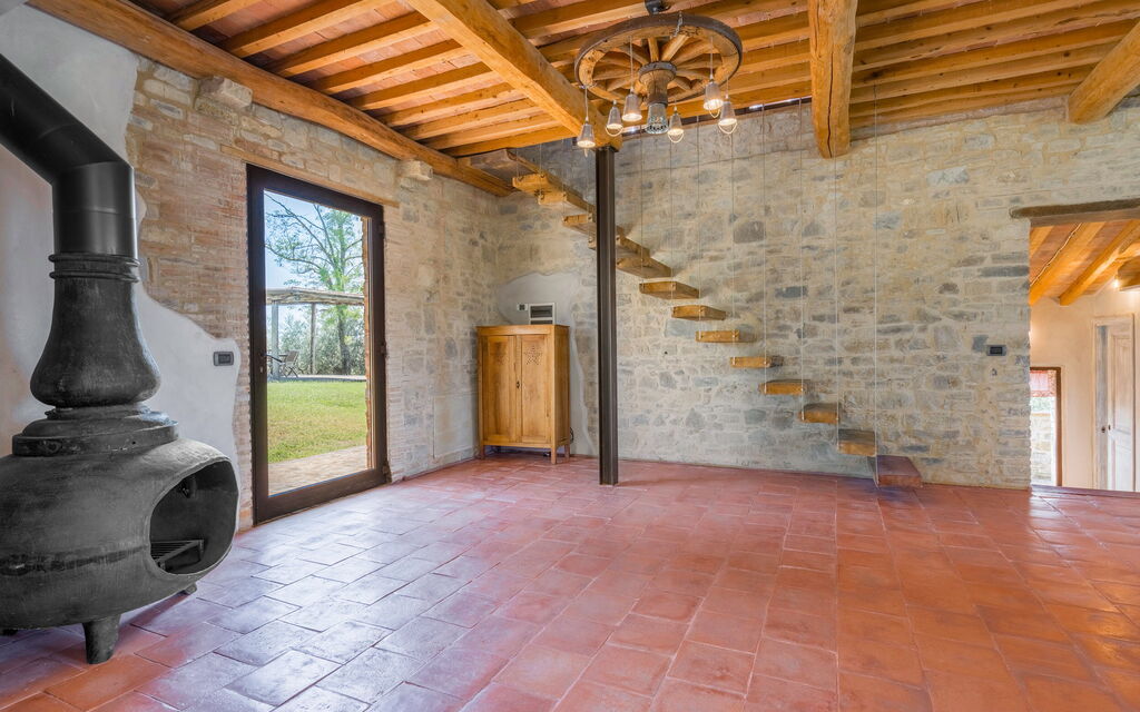 Villa Meraviglia With Pool And Ac: Autumn, Living Room, Spring, Summer