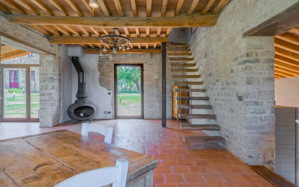 Villa Meraviglia With Pool And Ac: Autumn, Living Room, Spring, Summer