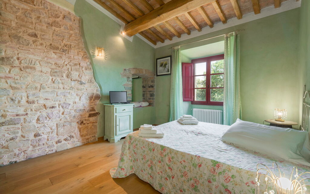 Villa Meraviglia With Pool And Ac: Autumn, Bedroom, Spring, Summer
