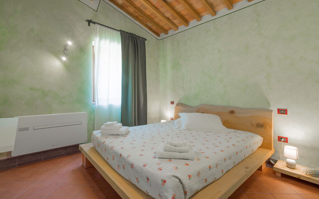 Casolare Torre With Pool And Ac - : Autumn, Bedroom, Spring, Summer