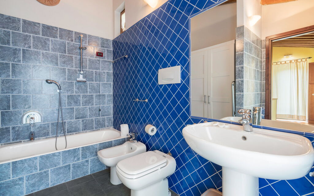 Casolare Torre With Pool And Ac - : Autumn, Bathroom, Spring, Summer