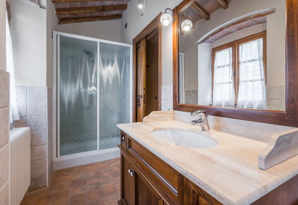 Le Fonti Apartments With Ac Near Siena: Autumn, Bathroom, Spring, Summer