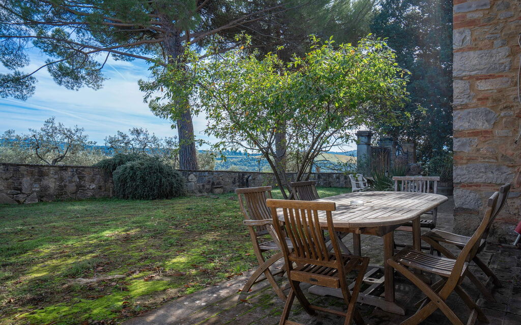 Le Fonti Apartments With Ac Near Siena: Autumn, Garden, Spring, Summer