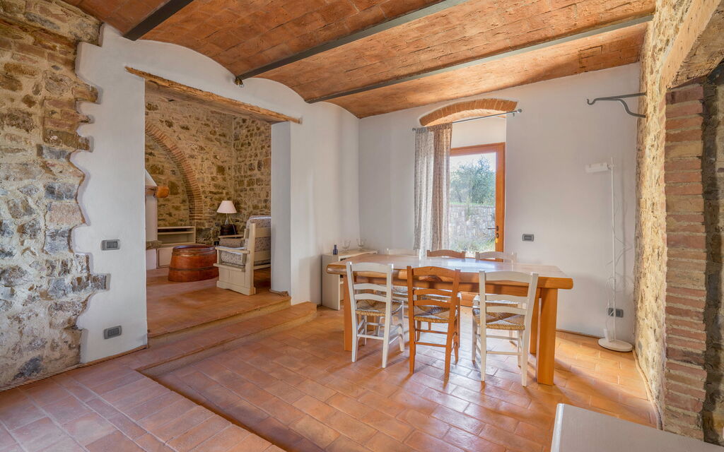 Le Fonti Apartments With Ac Near Siena - : Autumn, Dining Room, Spring, Summer