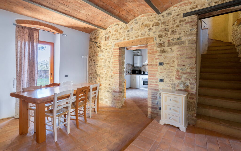 Le Fonti Apartments With Ac Near Siena - : Autumn, Dining Room, Spring, Summer
