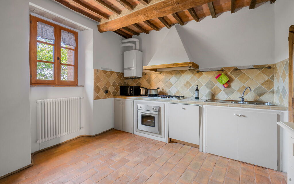 Le Fonti Apartments With Ac Near Siena - : Autumn, Dining Room, Spring, Summer