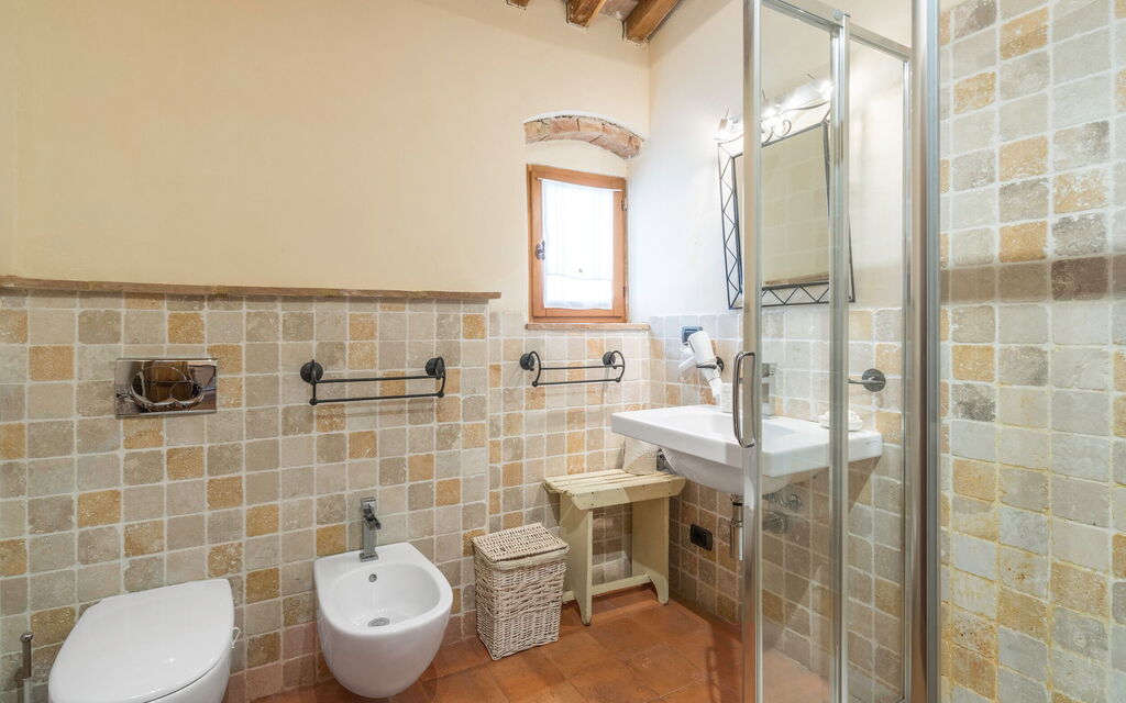 Le Fonti Apartments With Ac Near Siena - : Autumn, Bathroom, Spring, Summer
