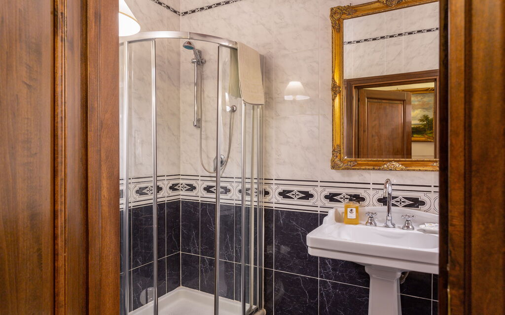 Villa Maltempo: Bathroom