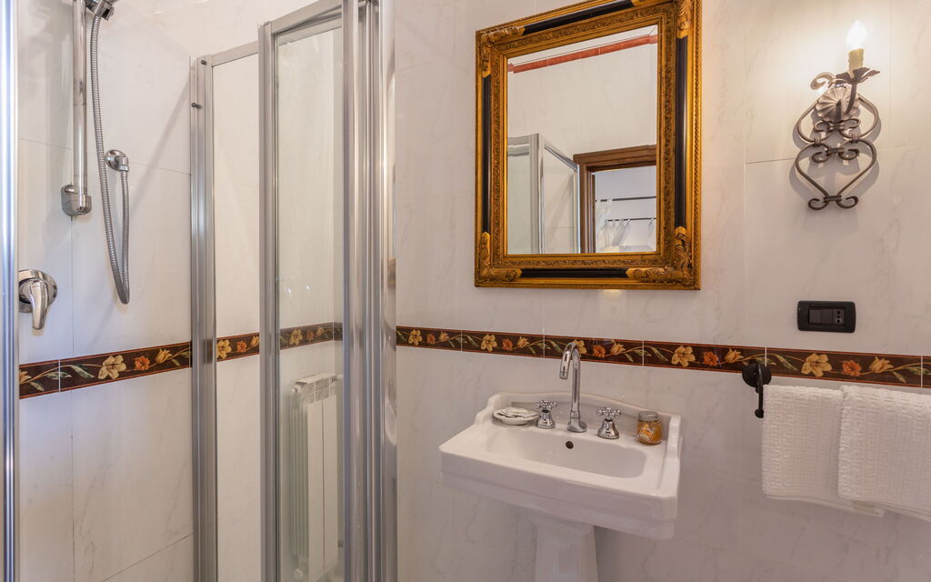 Villa Maltempo: Bathroom