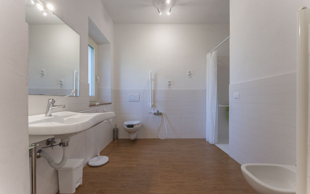 Le Casaline Di Sopra, Massa Marittima: Autunno, Bagno, Estate, Primavera