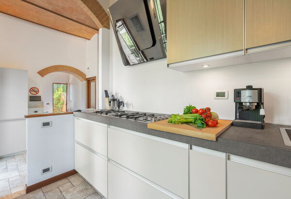 Torri 15 Holiday Home: Autumn, Kitchen, Spring, Summer