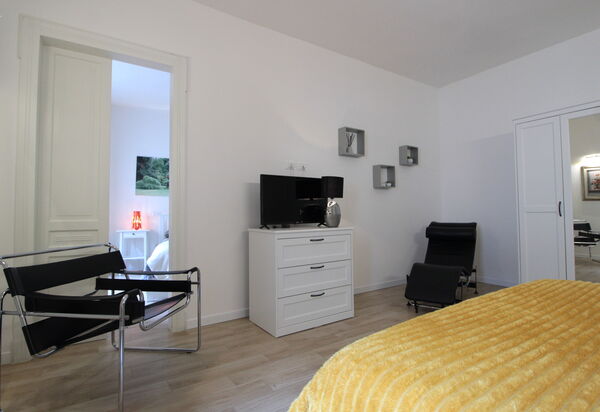 Comfort Apartment, Welness, Terrace: Autumn, Bedroom, Spring, Summer